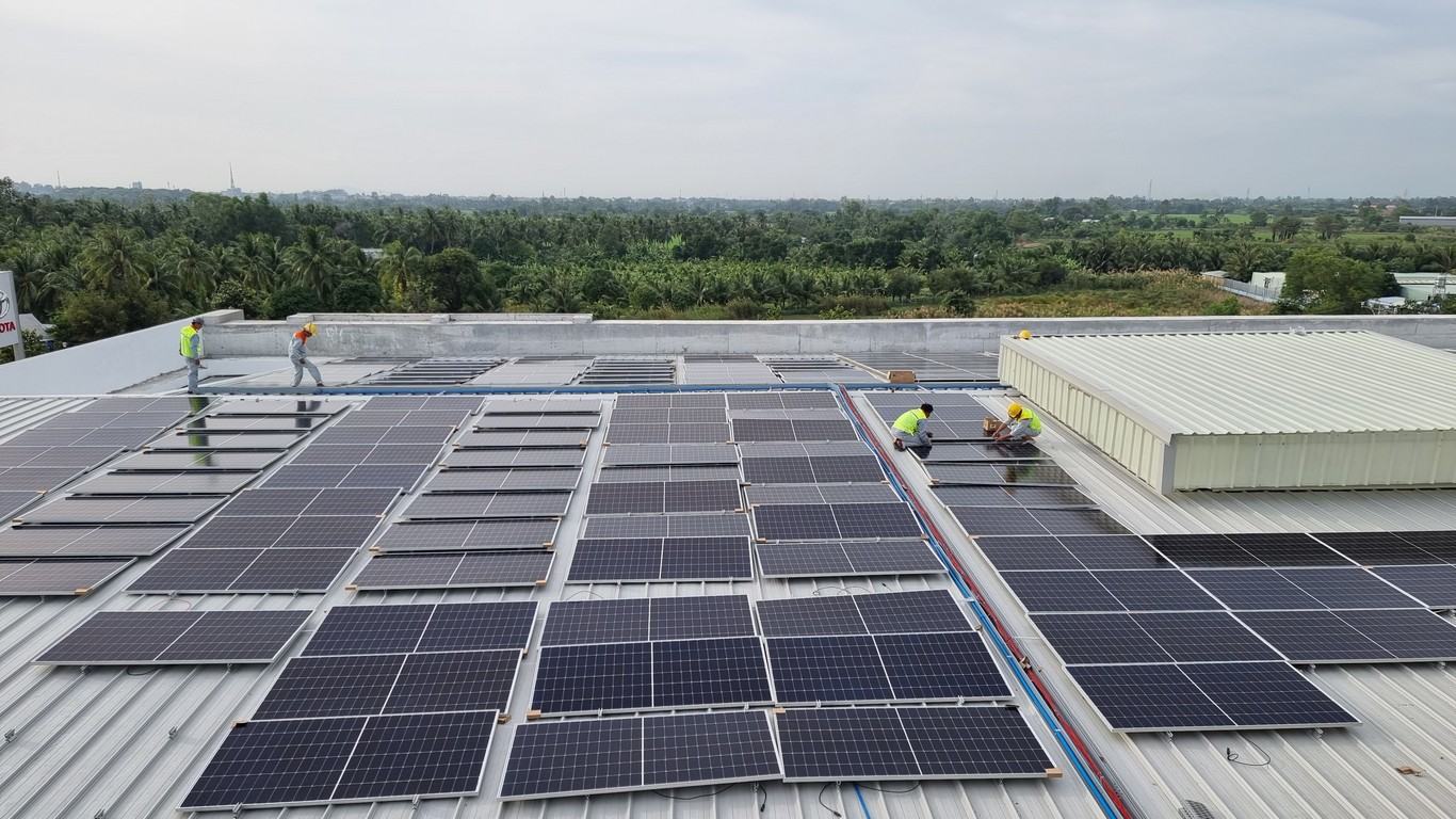 Trạm sạc năng lượng mặt trời - Giải pháp tiên phong bảo vệ môi trường 3 co-che-hoat-dong-cua-tram-sac-nang-luong-mat-troi