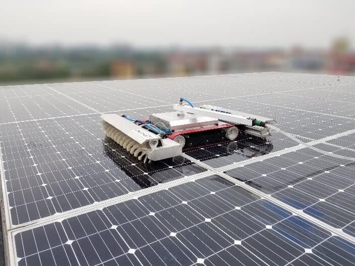 Dụng cụ cần thiết khi vệ sinh pin năng lượng mặt trời