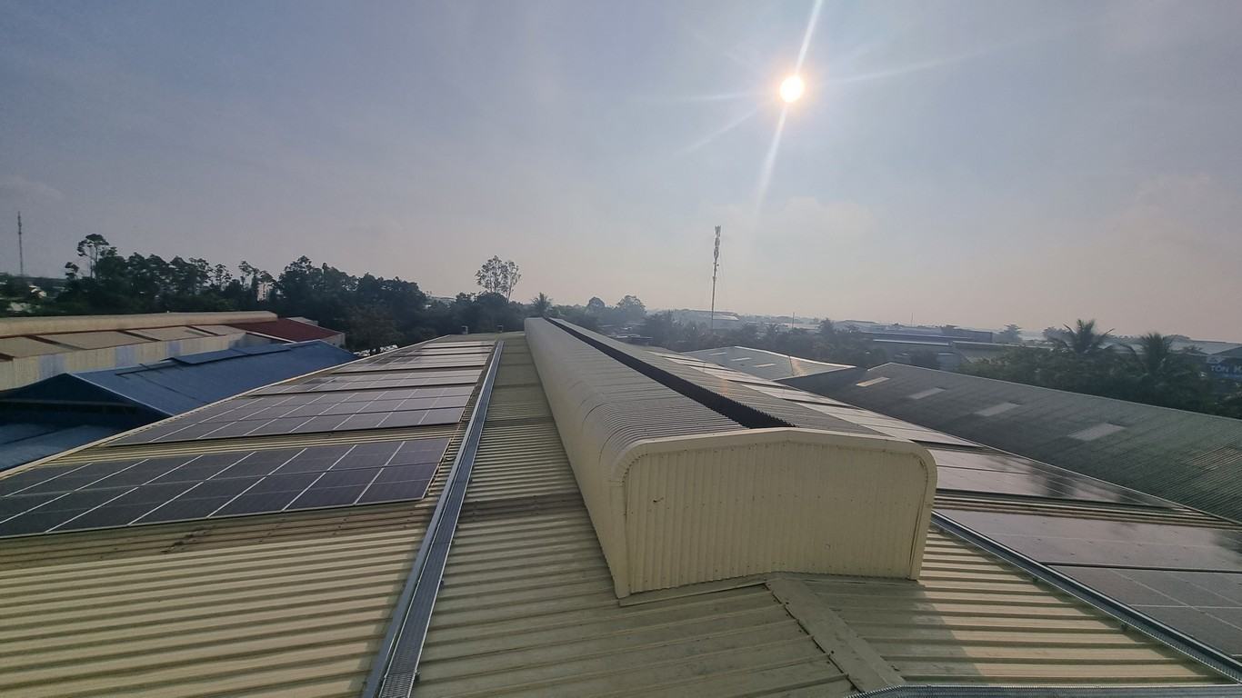 Bộ điều khiển sạc năng lượng mặt trời là gì? Công dụng của nó? 4 lua-chon-bo-dieu-khien-sac-nang-luong-mat-troi-nhu-the-nao