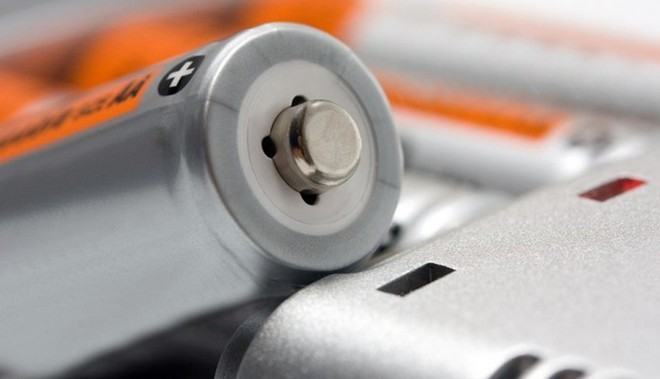 Lý do pin kẽm-không khí được thiết kế lại tốt hơn pin lithium